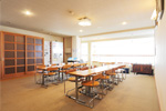 ラウンジ（本館2F）